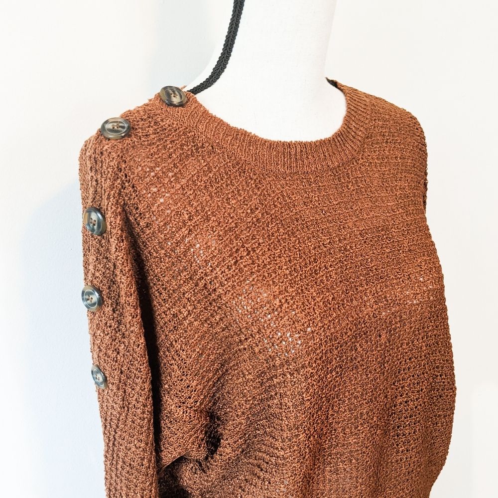 🌸🌟LAST 1🌟NWT Blu Pepper Button Detail Sweater - Picture 2 of 5